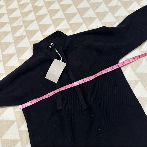 Everlane lace up smock sweater black - Picture 5 of 7